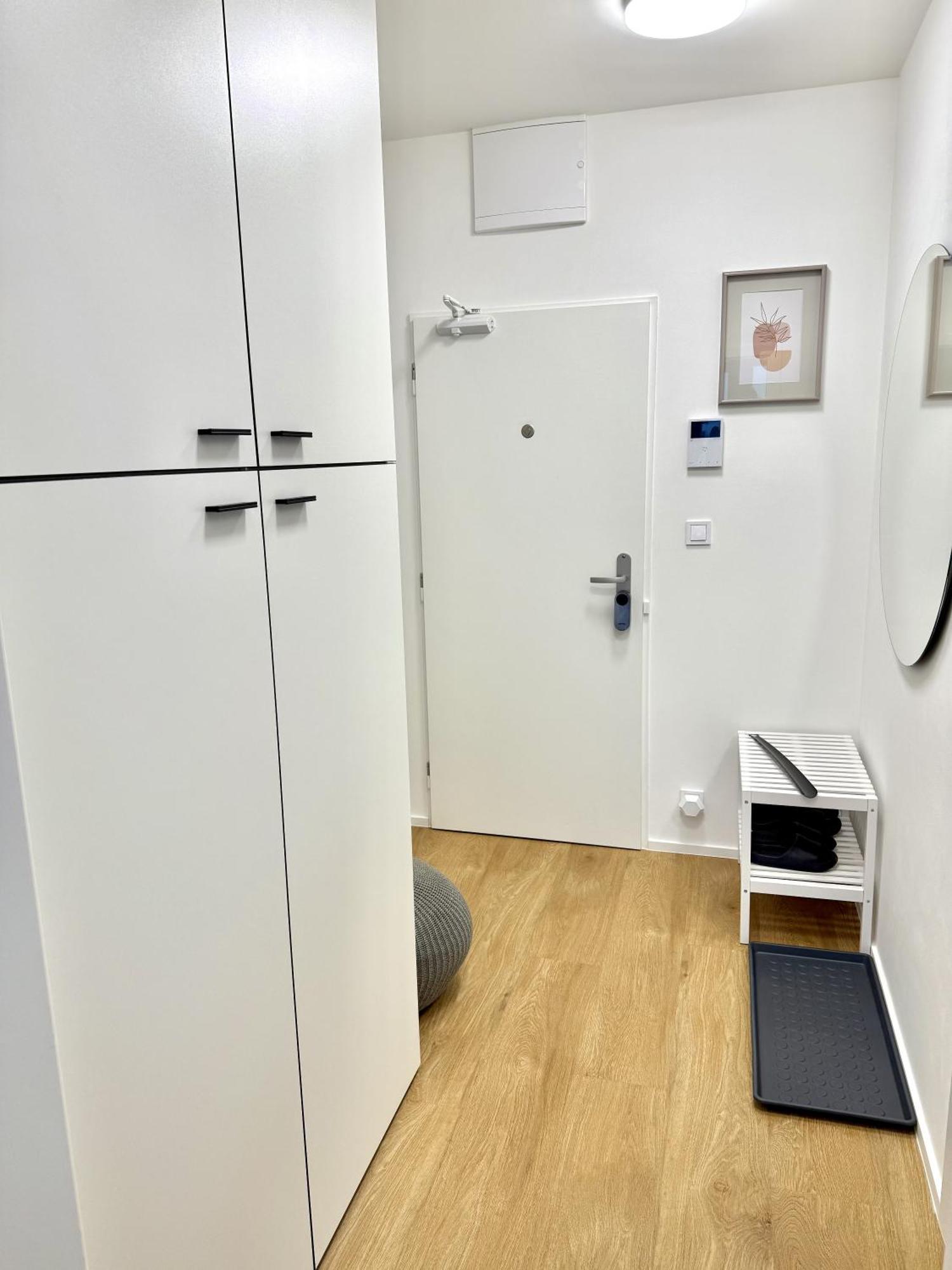 City Relax Apartments With Free Parking, 10 Mins Walk To City Centre Brno Exterior foto